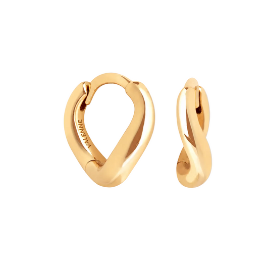 Gold Wave Huggie Earrings – Modern Minimalist Jewelry